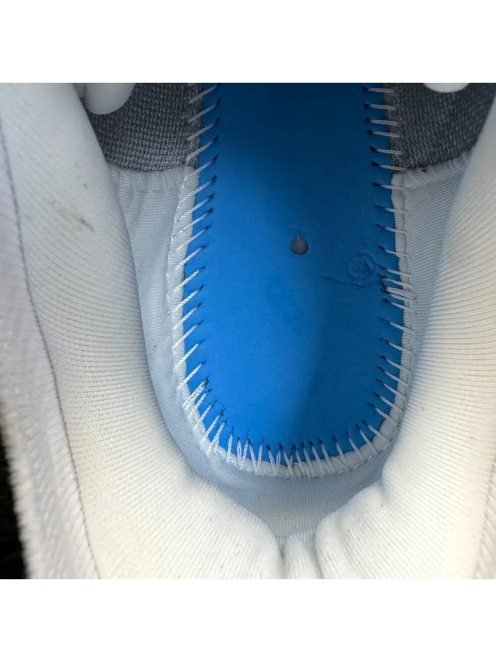 Brooks seller notes